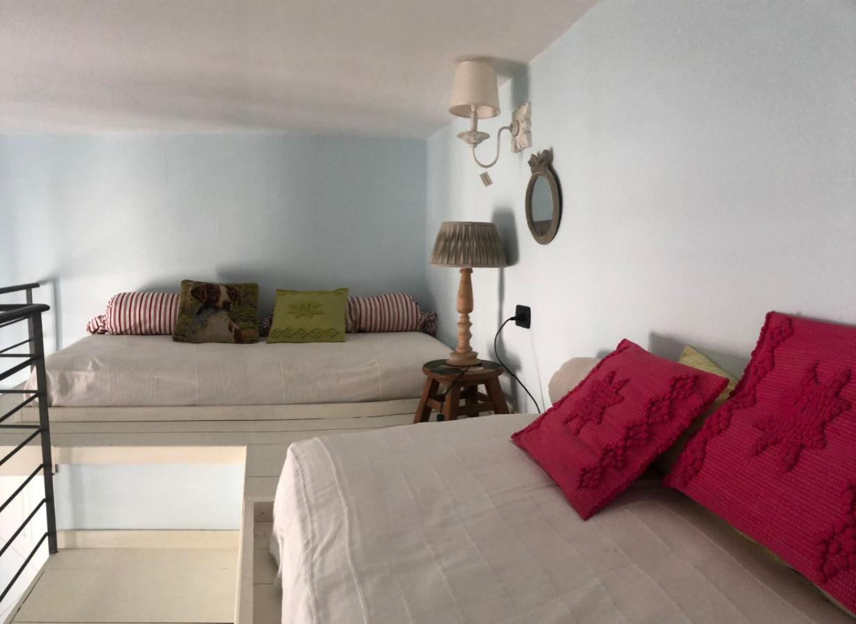 Piazzetta San Domenico Apartment Монополи Екстериор снимка
